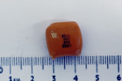 км рыжие; н90 2,2мкф кг 